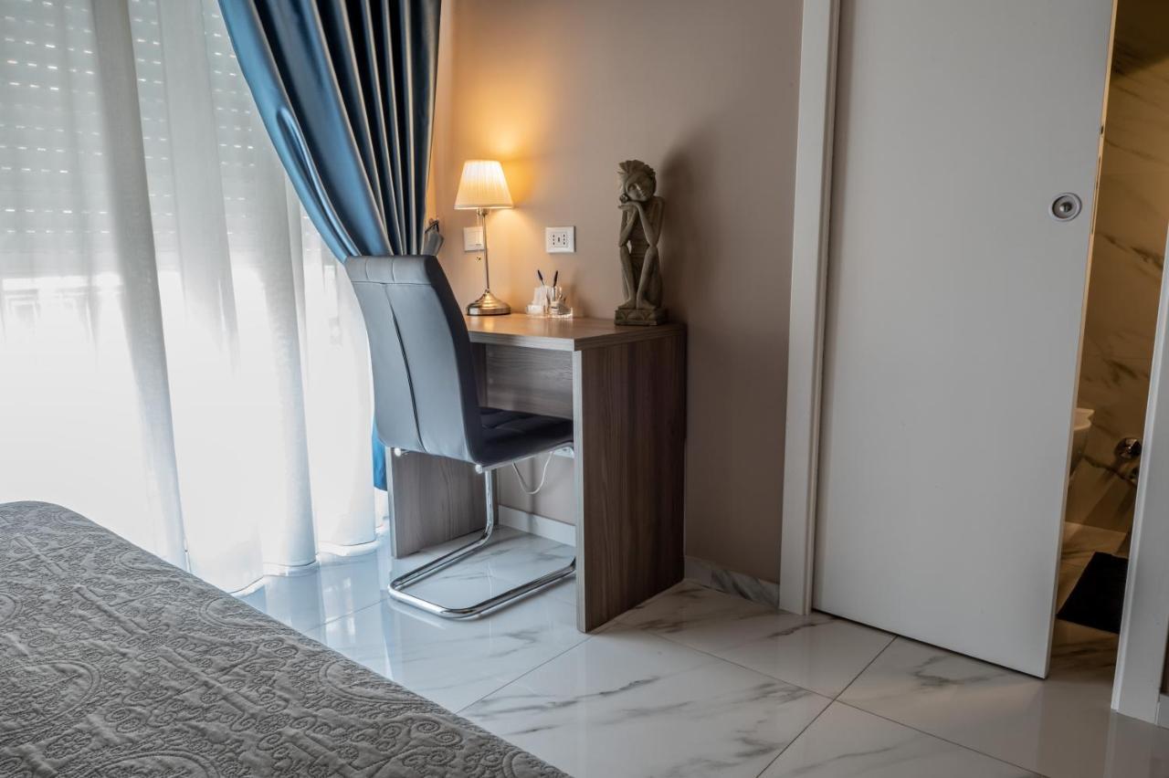 Eolian Port B&B Милацо Екстериор снимка